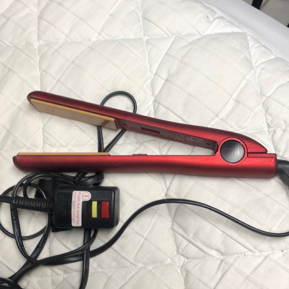 Chi 1” Straightner Red Ceramic